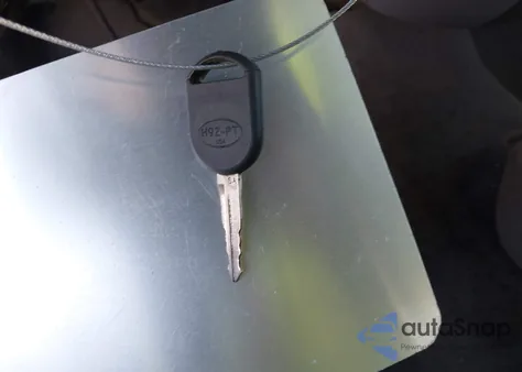 2003 Ford Taurus Ses из США, поврежденный, VIN 1FAFP55263G184584